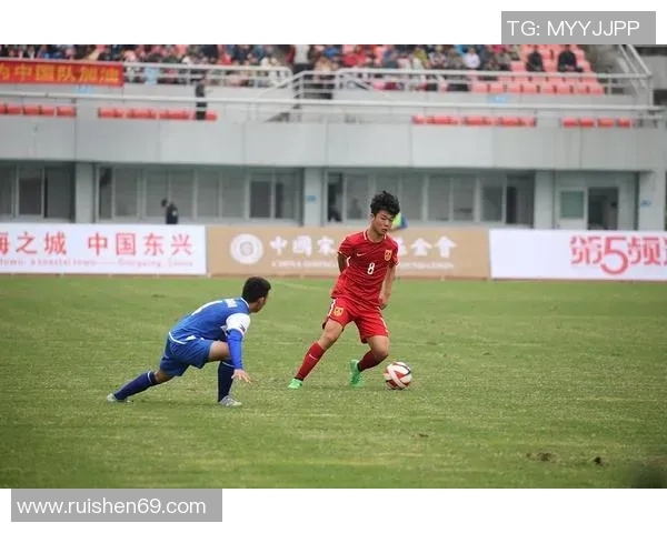 欧阳鼎足球：探索中国足球新风潮与青训发展之路